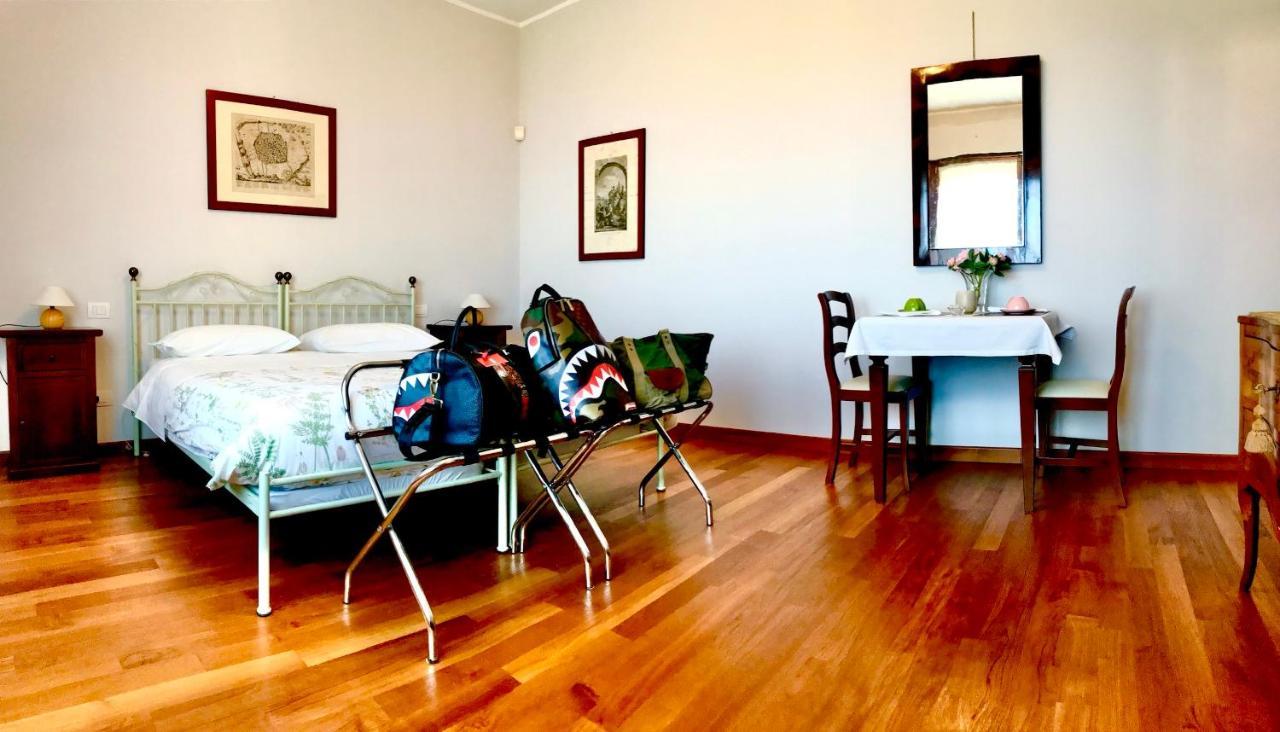 Ilpoggetto Bed&Breakfast Чивітанова-Марке Екстер'єр фото