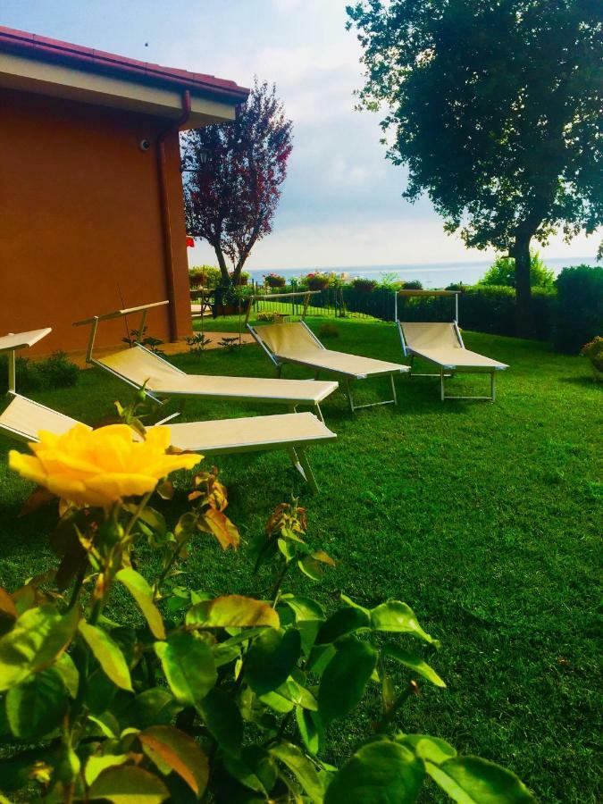 Ilpoggetto Bed&Breakfast Чивітанова-Марке Екстер'єр фото